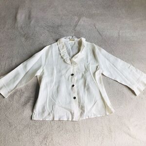 Tin Lizzie Ruffle Collar 3/4 Sleeve Button down Blouse